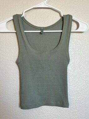 SKIMS Ribbed Scoop Tank Top in Sage Green | Size XS